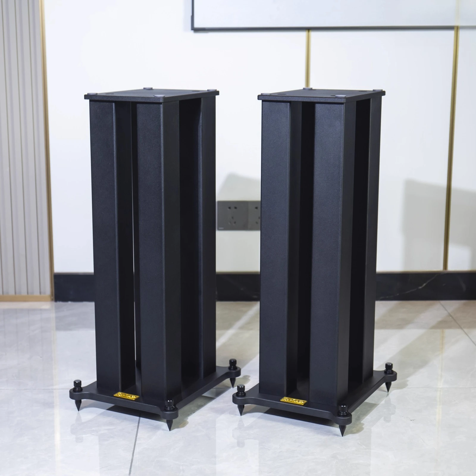 Tripé de suporte de chão para - Speaker Stand Tripod avaliação e preço