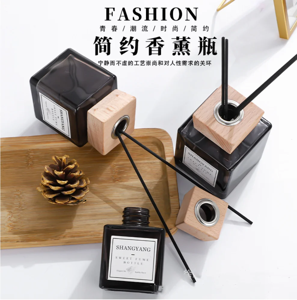 

1PCS 500ml Square Aromatherapy Bottle with Wooden Lids,Rattan Sticks Aroma Essential Oil Bottle for Oiffice Puirfying Air