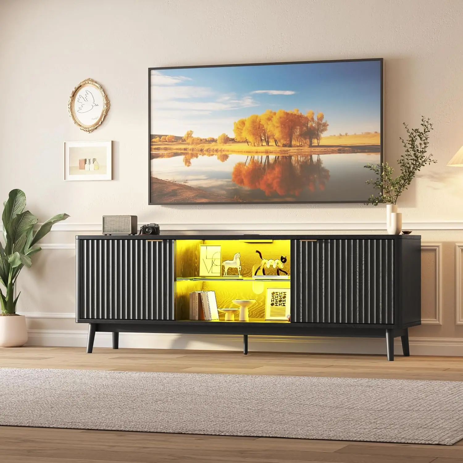 

Тумба под телевизор для гостиной, 63-дюймовый развлекательный центр в стиле середины века с местом для хранения и LED-подсветкой, ТВ-консоль для дома