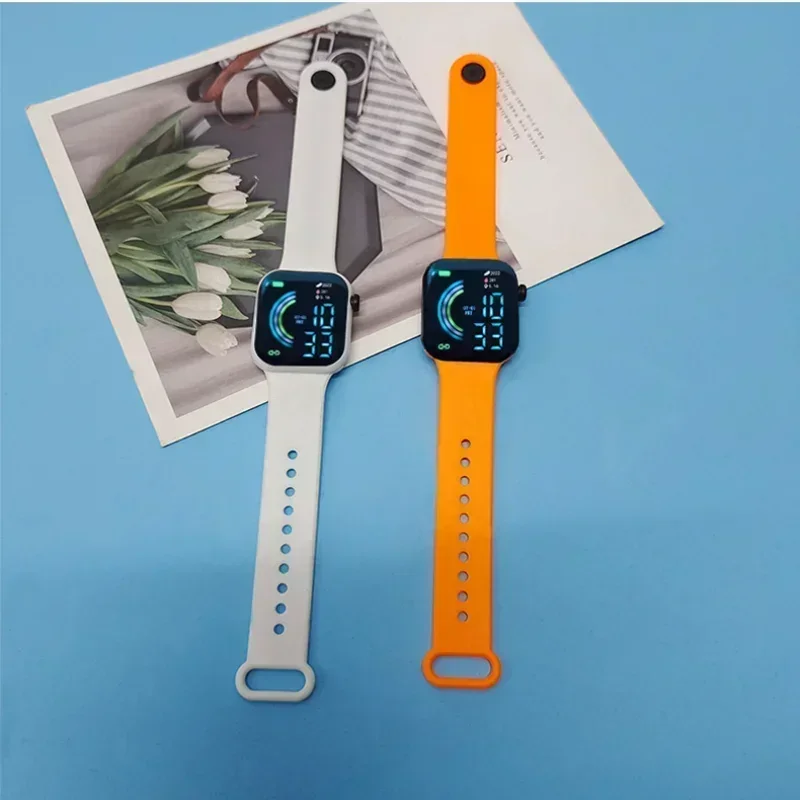 Montre intelligente de sport pour hommes et femmes, montre numérique de fitness, appel étanche, téléphone portable connecté, non aste, poulet