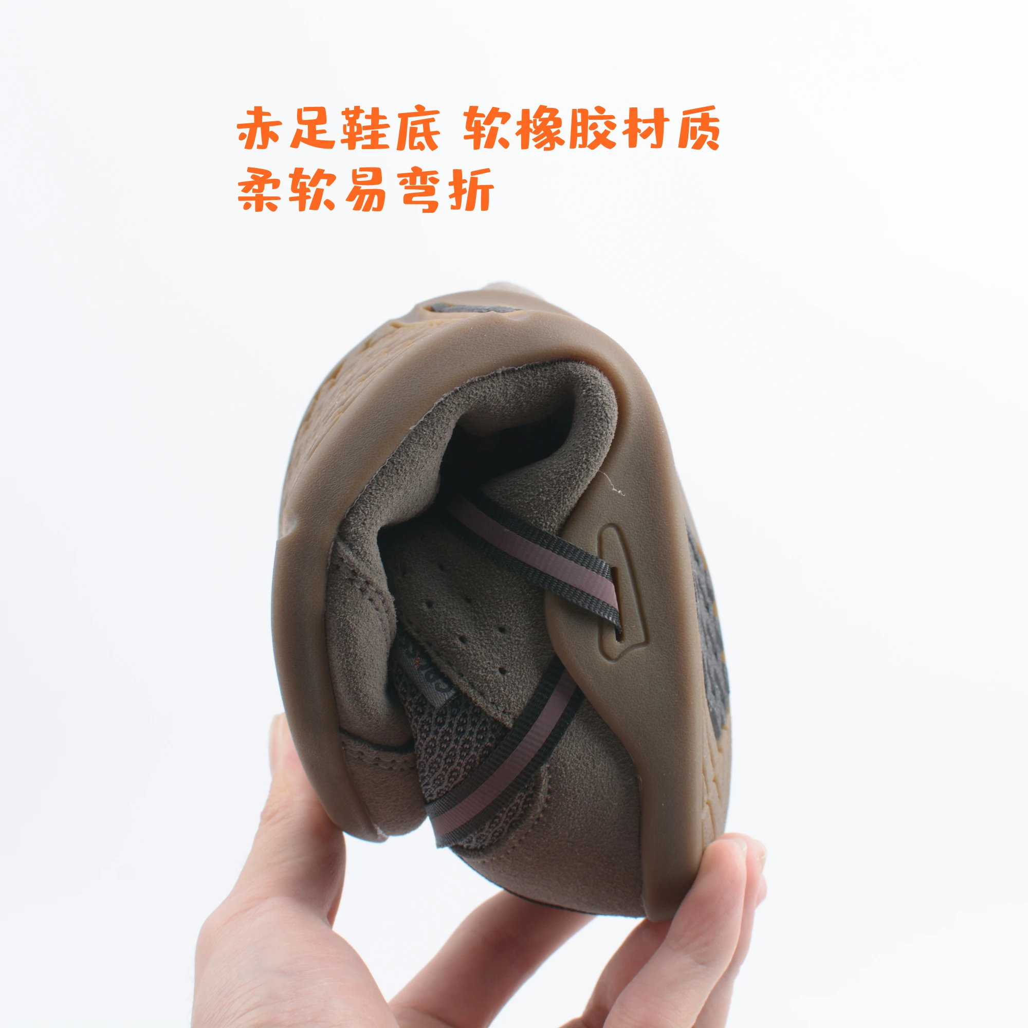 

Men's Wide-Fit Outdoor Walking Shoes Comfortable Soft-Sole Slip-Resistant Flat Shoes Unisex Walking Casual Footwear