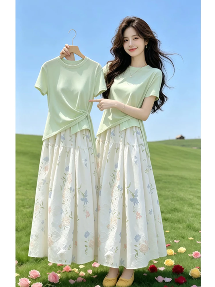 

Sweet Elegant Two-Piece Women's Summer round Neck Short Sleeve Top And Half Skirt Set Casual Loose Fit Breathable mid Weight