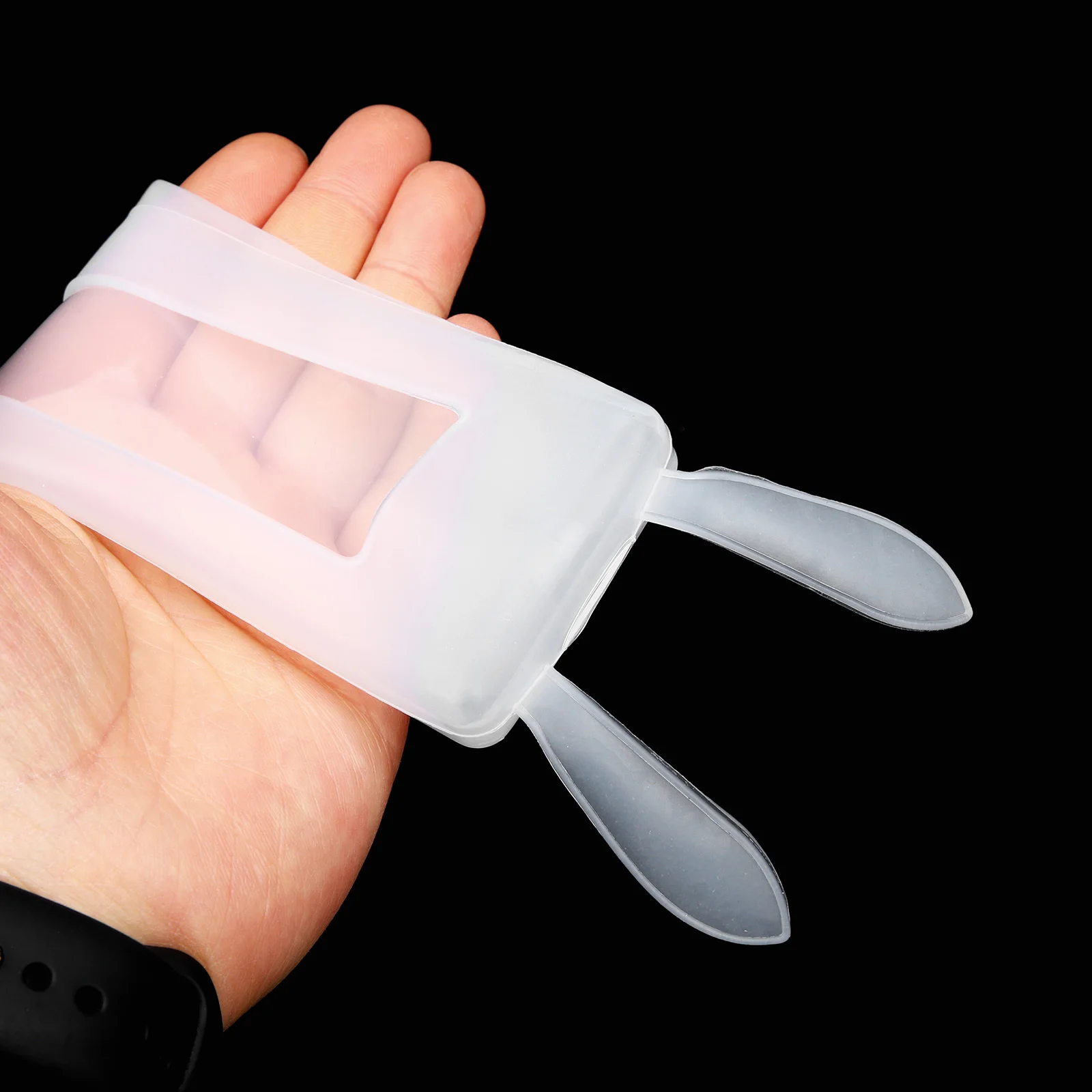 

4Pcs Remote Silicone Protector Cover Luminous Soft Full Sleeve Anti-Lost Glow Protective Shell for Remote Control