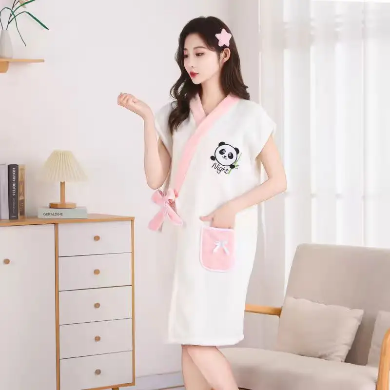 Bath towel bathrobe - wearable and quick-drying women's model 2026. This one can cover the entire body and is better than pure c