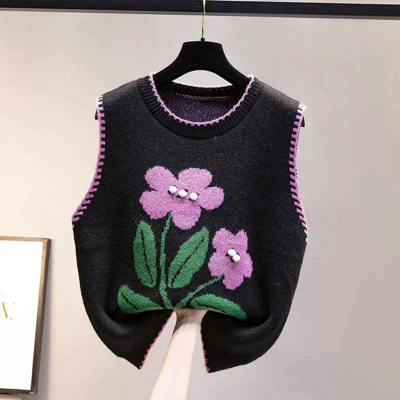 Knitted Vest for Spring and Autumn Loose Fit Women\'s Vest Round Neck Sweater Age Reducing Sleeveless Camisole Outerwear Tops