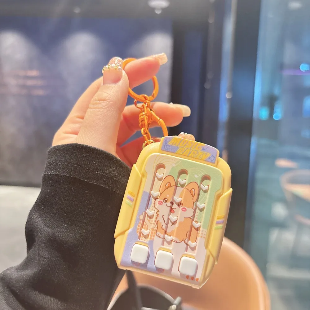 

Cartoon Dancing Machine Keychain Rhythm Game Stress Relief Puzzle Solving Pendant Light Up 3 Color Light