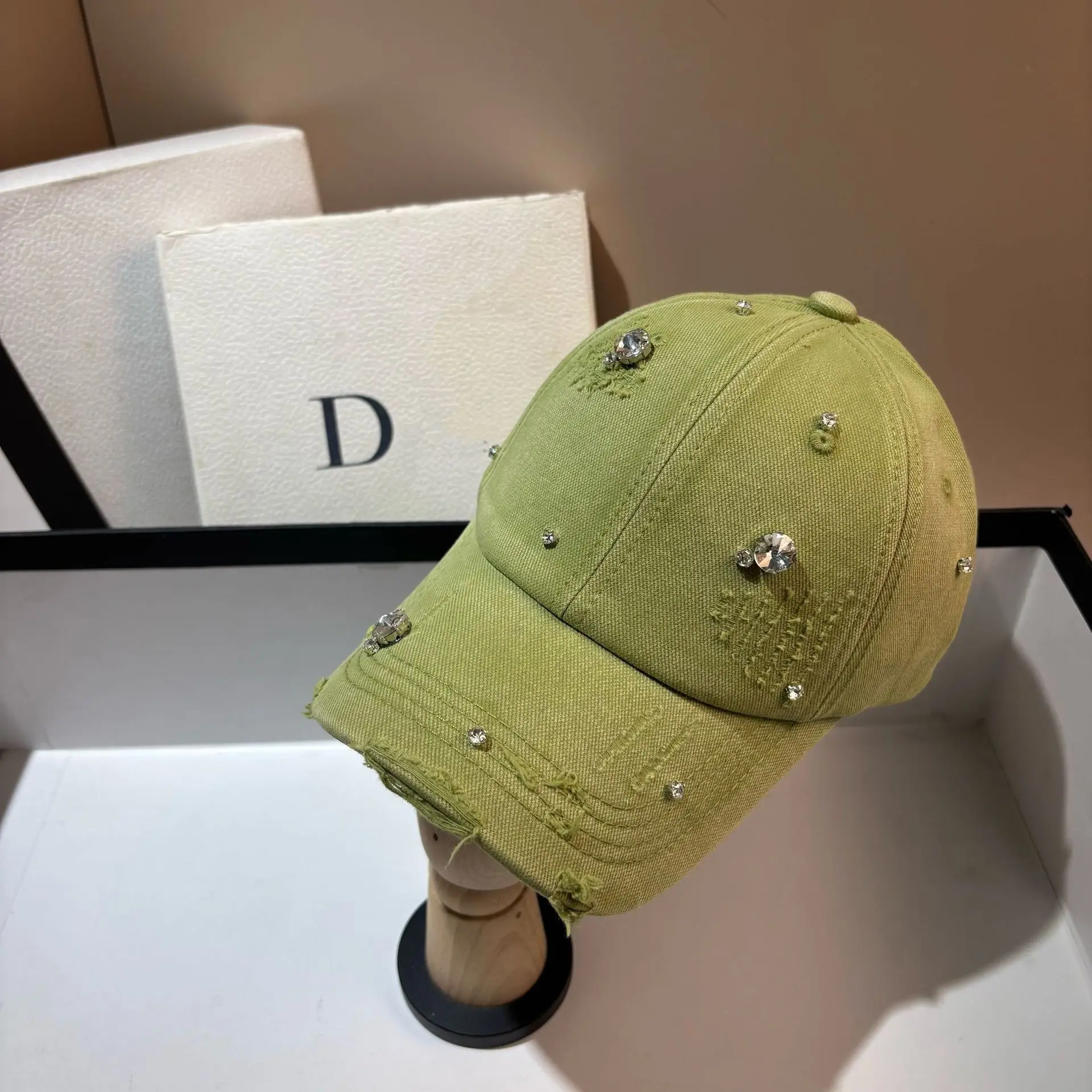 Luxury Rhinestone Cotton Hole Washed Baseball Cap Men Women Streetwear Hip Hop Cap Snapback Sunscreen Tennis Golf Caps 5