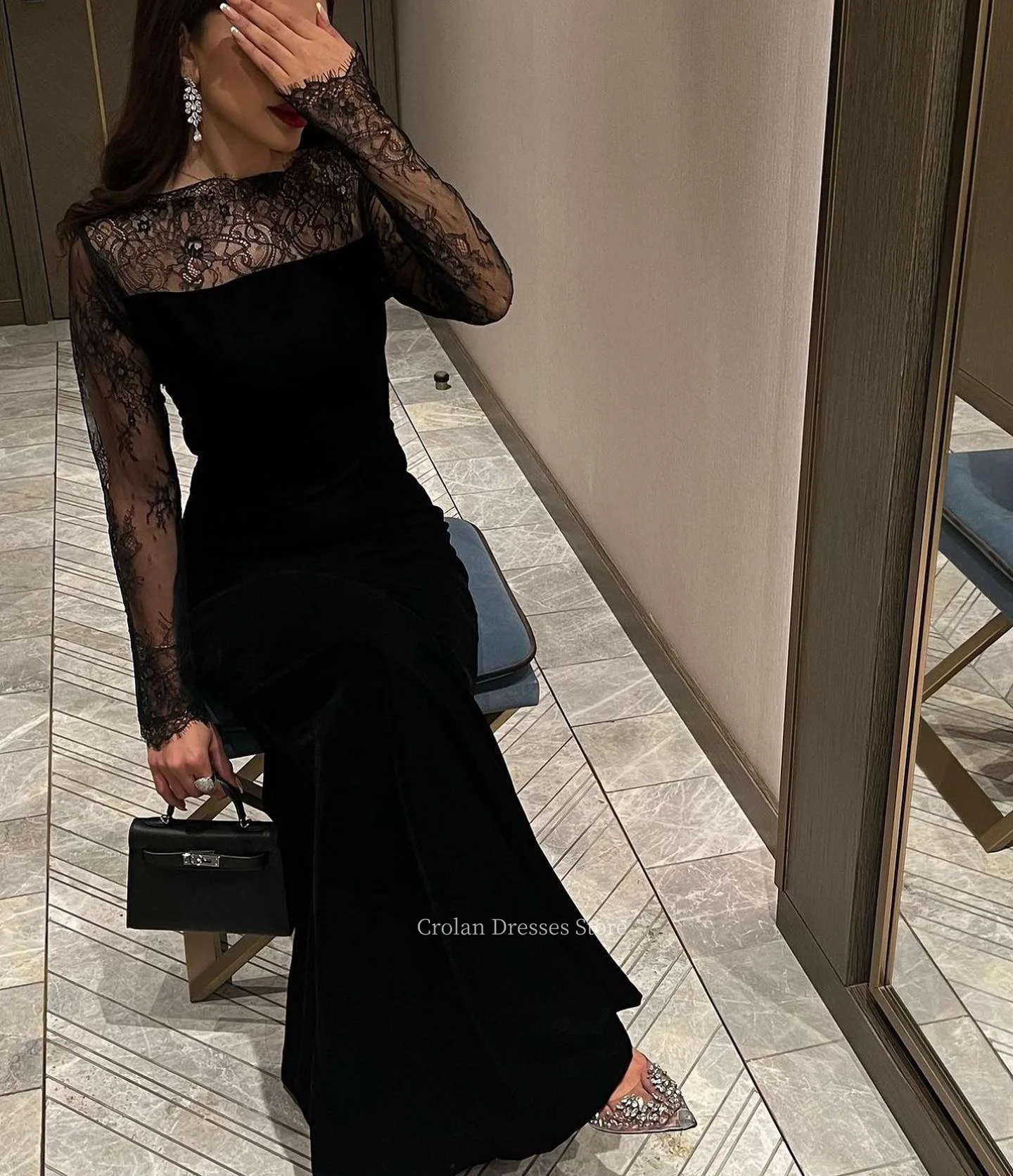 Elegant Lace Satin Evening Dresses SA Black Boat-neck Bodycon Illusion Long Sleeves New Special Occasion Dress Vestidos De Gala