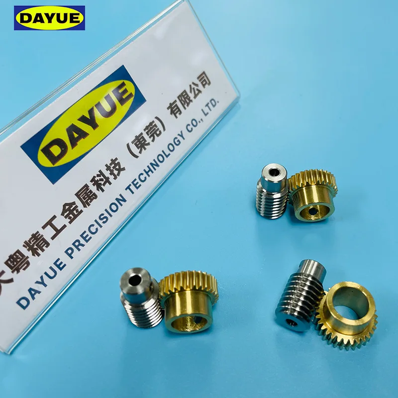 

Small Modulus Stainless Steel Worm and Brass Turbine Machined Reducer Transmission Components, Precision Motor Transmission