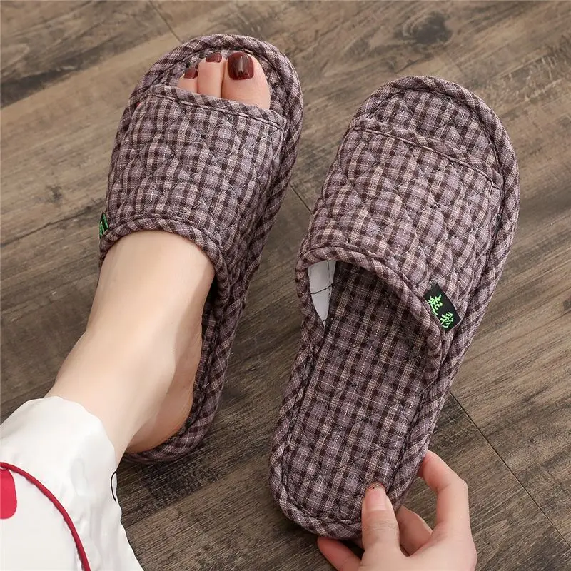 New Cotton Sole Slippers, Silent Floor, Indoor Soft Sole, Machine Washable in Spring, Autumn, Summer, and All Seasons At Home