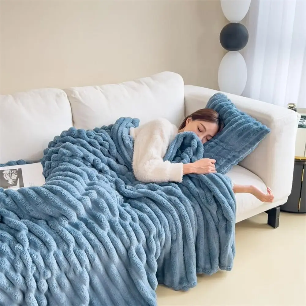 New Double Sided Warm Blanket Skin-Friendly Warm Throw Blanket Solid Color Ultra Soft Conditioning Quilt