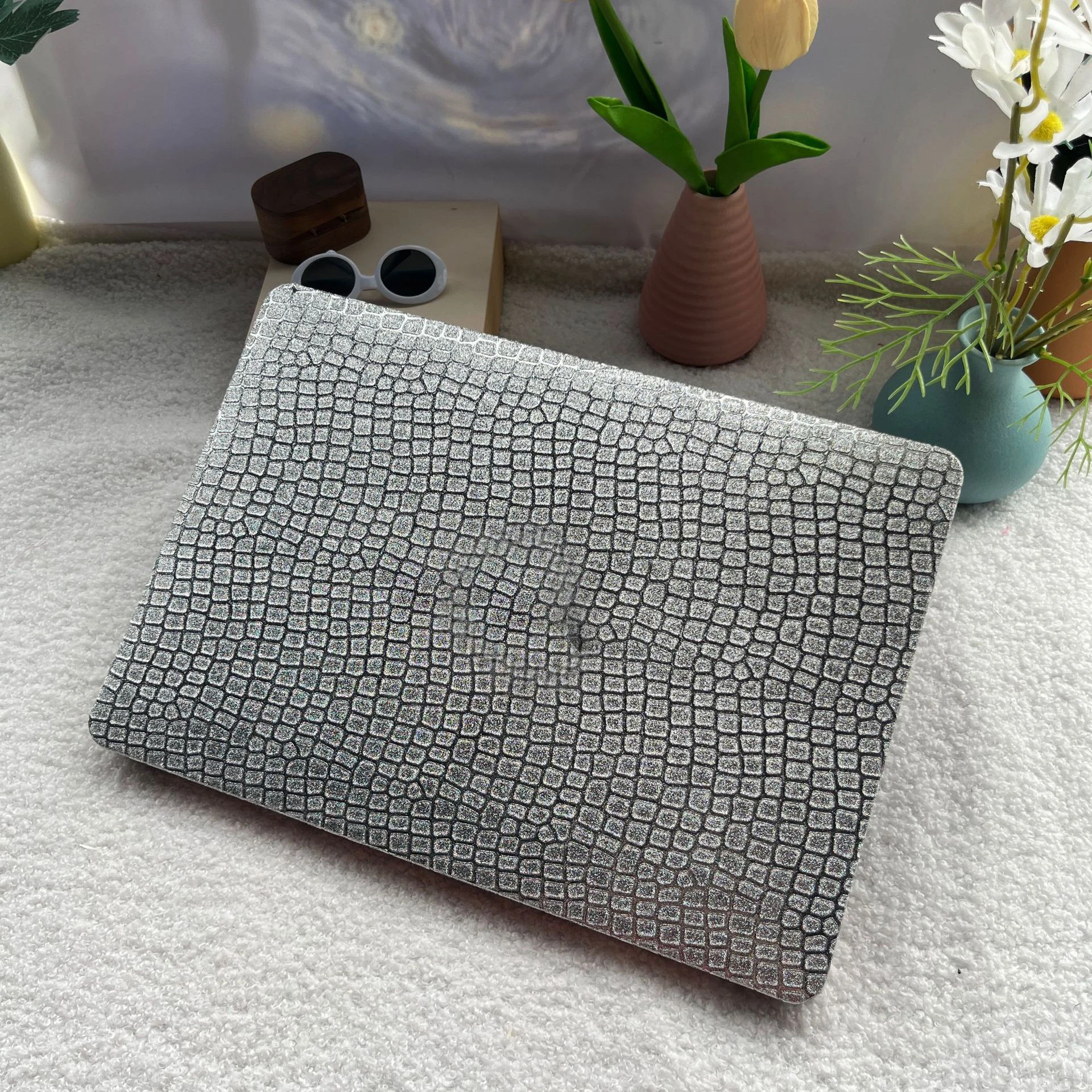Luxury Diamonds Grey MacBook Case, Crocodile Laptop Case for MacBook Air 13 Macbook Pro 13 16 14 15 A1990 With Cutting Out Logo