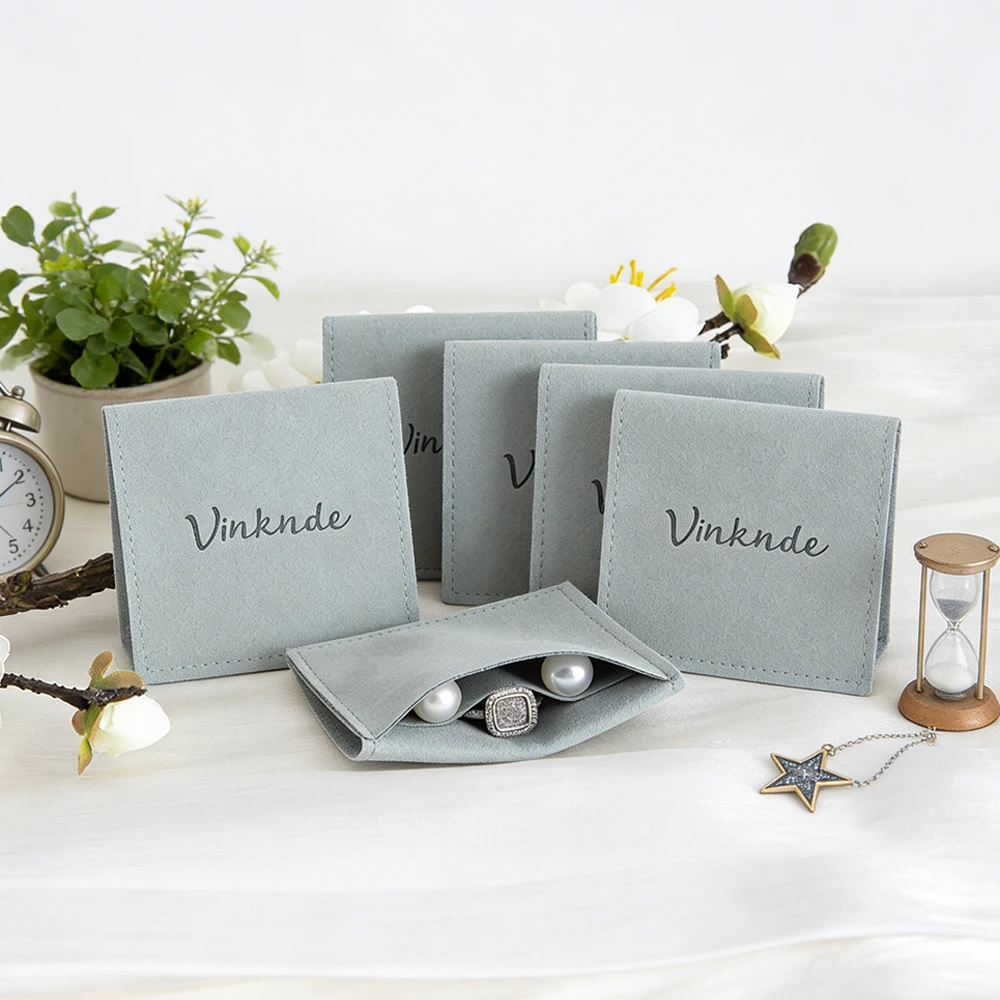 

100Pcs/Lot Personalization Logo Microfibre Jewellery Bags with Divider Travel Jewelry Accessories Earrings Rings Organiser Bag