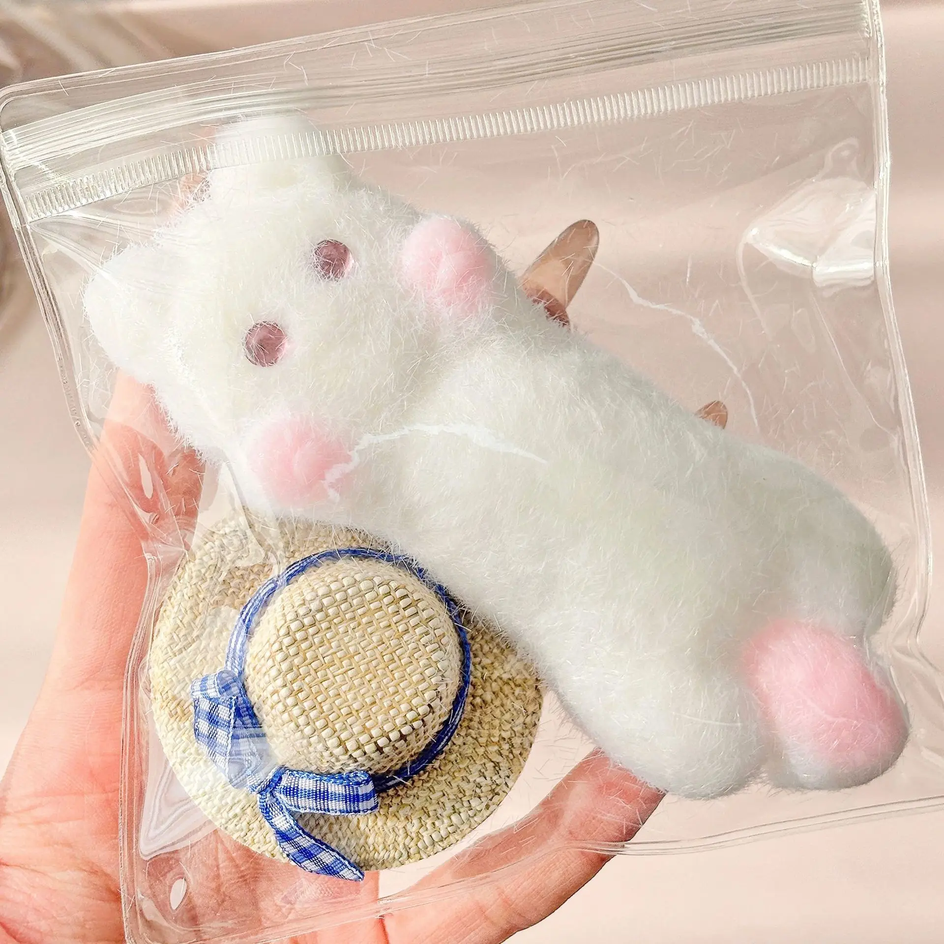 

Cute Soft Squishies Straw Hat Cat Squeeze Toys Antistress Kitty Taba Squishу Kids Girls Toys Gift Stress Ball Adult Sensory Toys