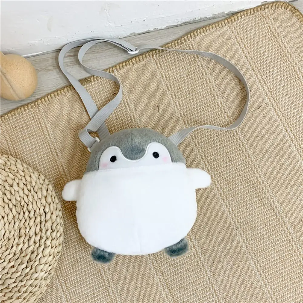 ตุ๊กตาน่ารักของเล่นเพนกวิน Messenger กระเป๋าแบบพกพากระเป๋าสตางค์ Plush ไหล่กระเป๋าเกาหลีสไตล์ตลก Crossbody กระเป๋าเด็ก