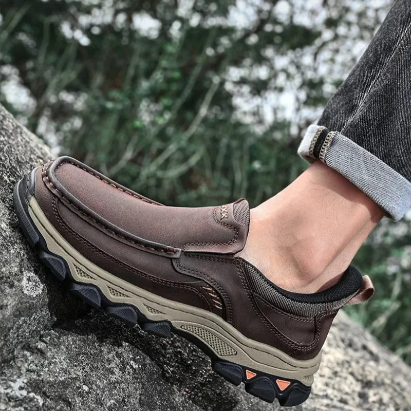 أحذية رجالي جودة عالية جلد البقر حذاء كاجوال كلاسيكي الانزلاق على المتسكعون عدم الانزلاق أكسفورد أحذية الرجال أحذية رياضية من الجلد الأخفاف