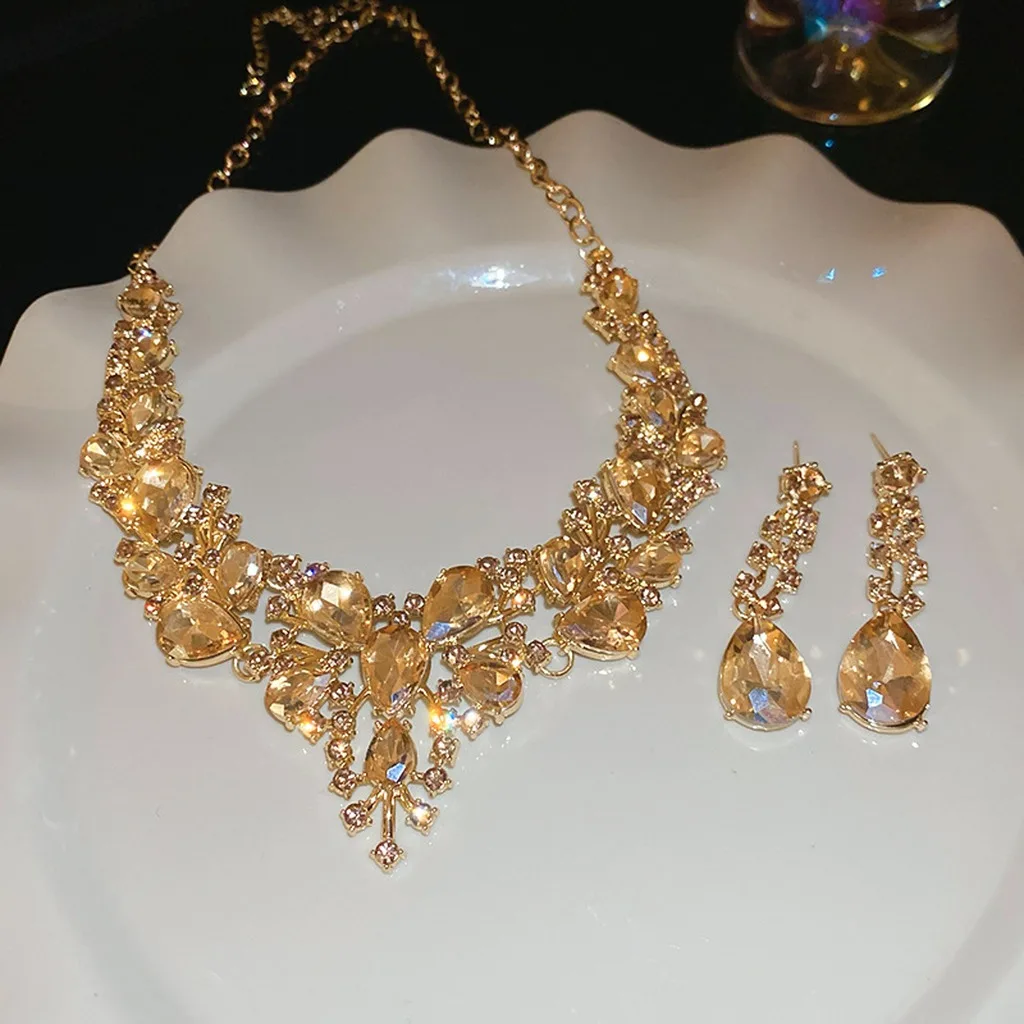Rhinestone Jewelry Set Brilliant Women Jewelry Set Crystal Fashion Jewelry Stable Collarbone Necklace And Earrings For Gathering