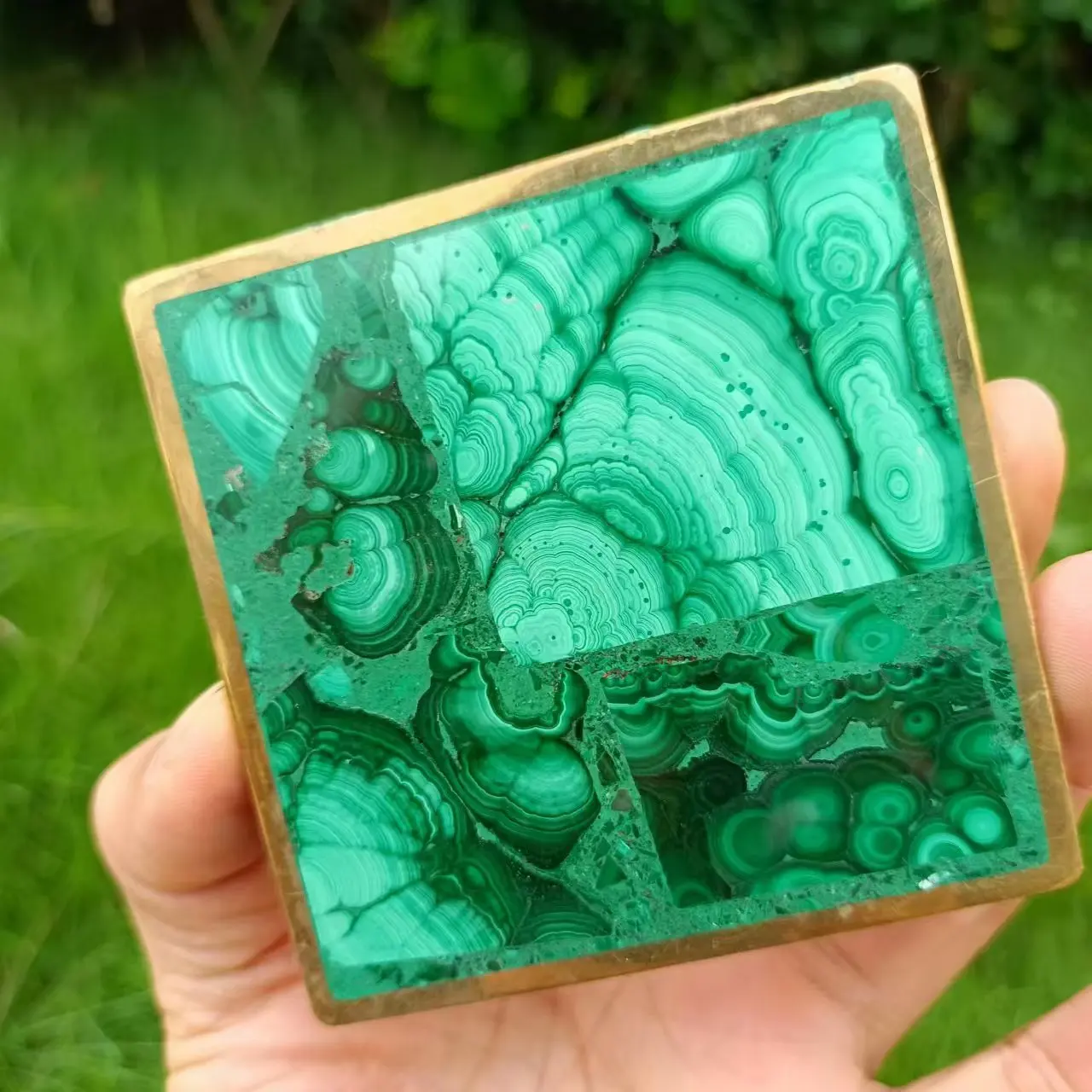 Natural malachite coaster, quartz crystal peacock ore polishing coaster, mineral Reiki healing stone, degaussing decor