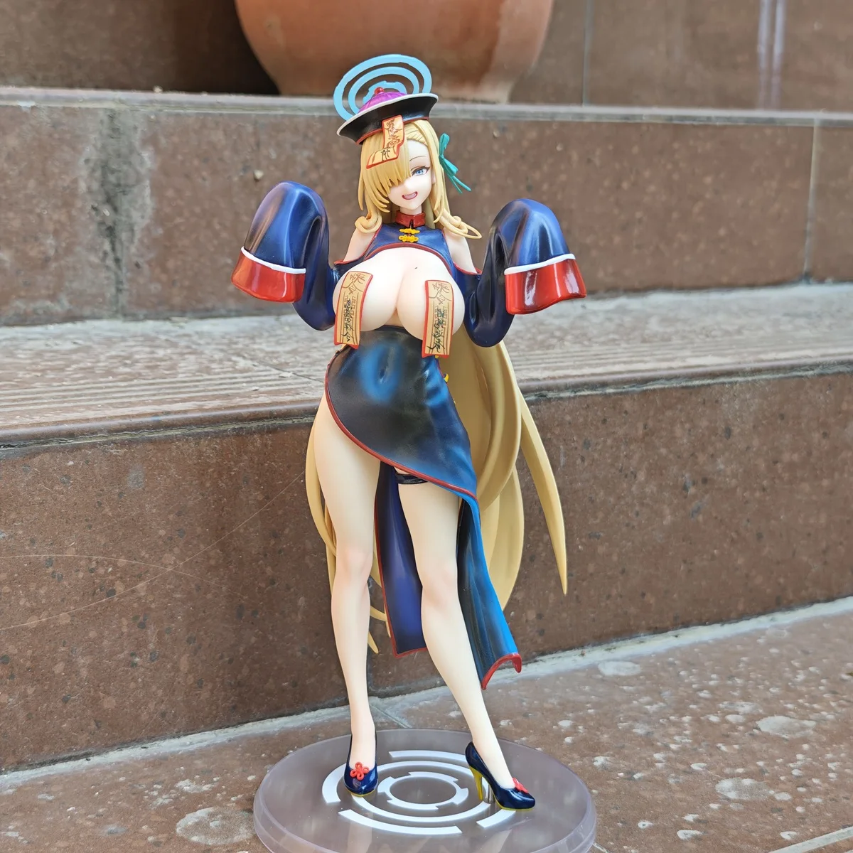 

Blue Archive Figure Ichinose Asuna Zombie Girl Anime Action Figure Toy GK Game Statue Ornament Adult Collectible Model Doll Gift