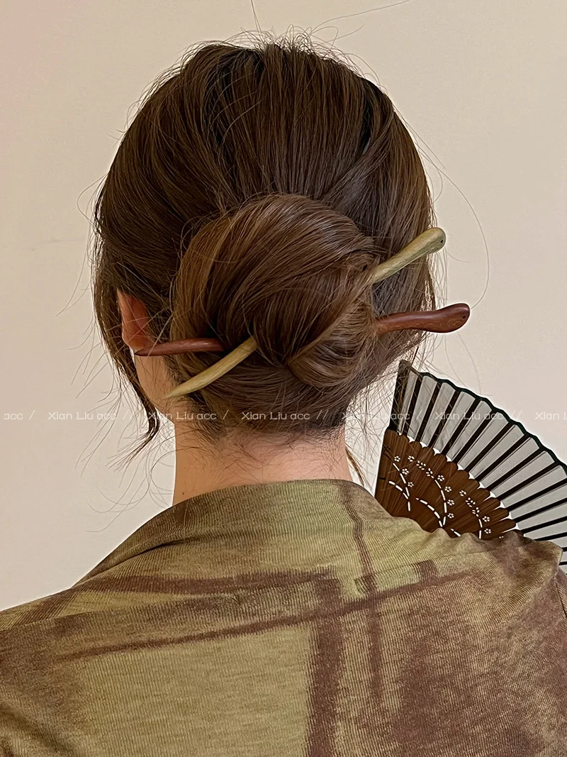 1pc New Chinese Style Sandalwood Hair Stick Minimalist Elegant Updo Hairpin for Hanfu Cheongsam 2026 New Hair Accessory