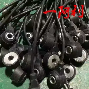 

MD303221, MR578963, E1T15678, Mitsubishi Montero knock sensor 158 8