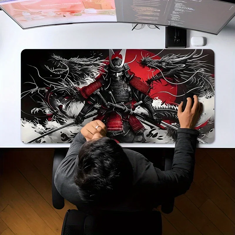 Tappetino per mouse e scrivania da gioco Samurai Dragon Warrior da 1 pezzo - Base antiscivolo 89,92x39,88 cm, Samurai vibrante stampato HD e Dragon Art -
