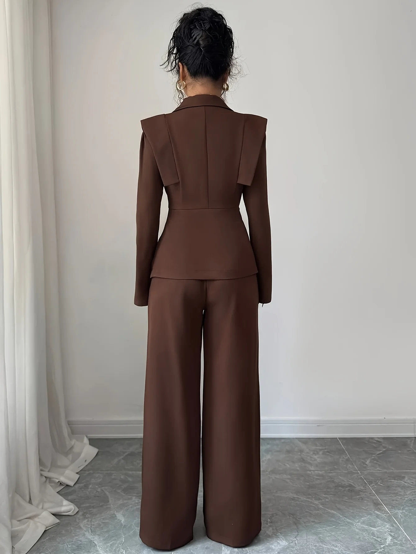 Two-Piece Set: Fitted Blazer with Ruffled Shoulders and High-Waisted Wide-Leg Pants; Unique Three-Dimensional Shoulder Design, F