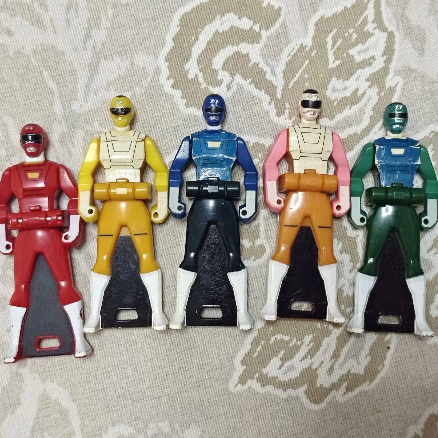 

Power Rangers Yellow Ranger Red Ranger Blue Ranger Genuine Bulk Goods Are Defective Model Doll Action Figure Birthday Gift