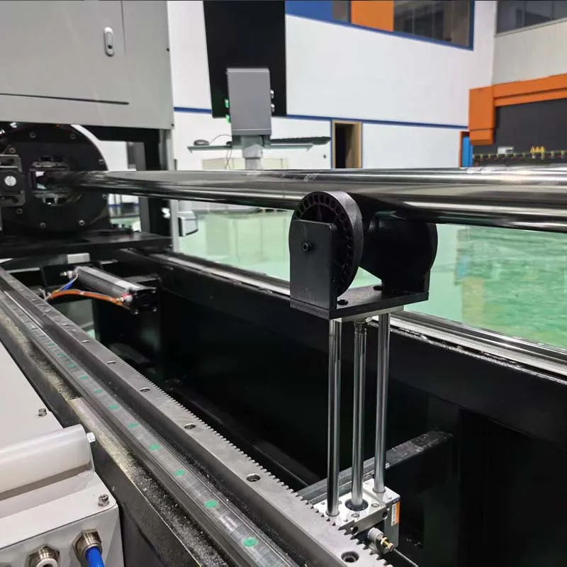 Industrial Grade Surcar Fiber Laser Tube Cutter for Metal Tubes 0-20mm Cutting Thickness Multifunctional