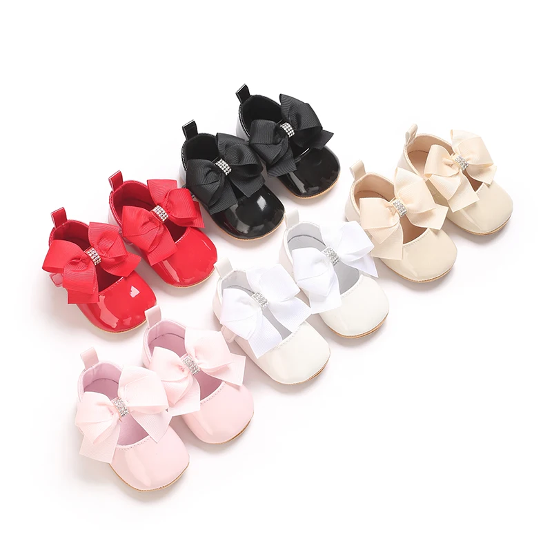 Niedliche Prinzessinnen-Babyschuhe, Frühlings- und Herbstedition, Schmetterlings-Schleifen-Dekoration, weicher PU-Boden, geeignet für 0–1 Jahre alte Babys – Detail 2