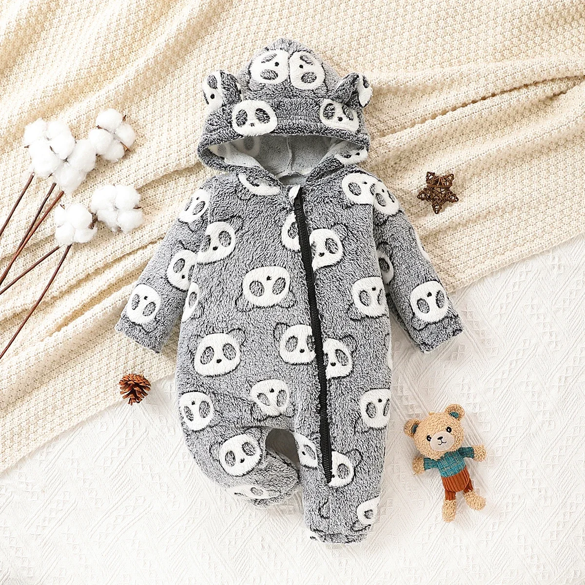 Baby-Jungen-Overall mit Cartoon-Aufdruck, Reißverschluss und Kapuze, langärmelig, modischer, süßer Strampleranzug mit langen Beinen für den Winter – Detail 3