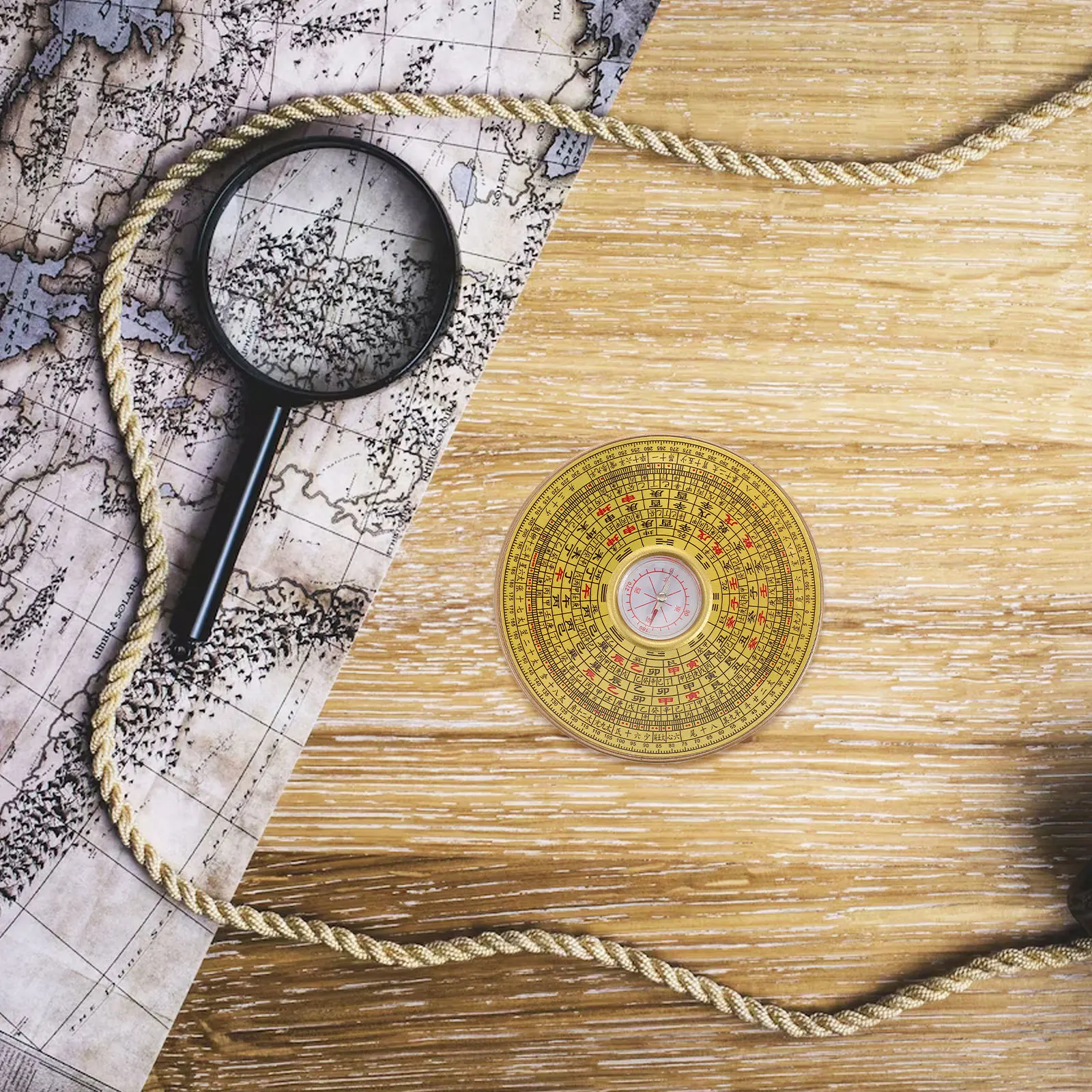 

Vintage Alloy Chinese Compass Portable Feng Shui Tool Camping Outdoor Navigation Small Metal Compass Craft Retro Traditional