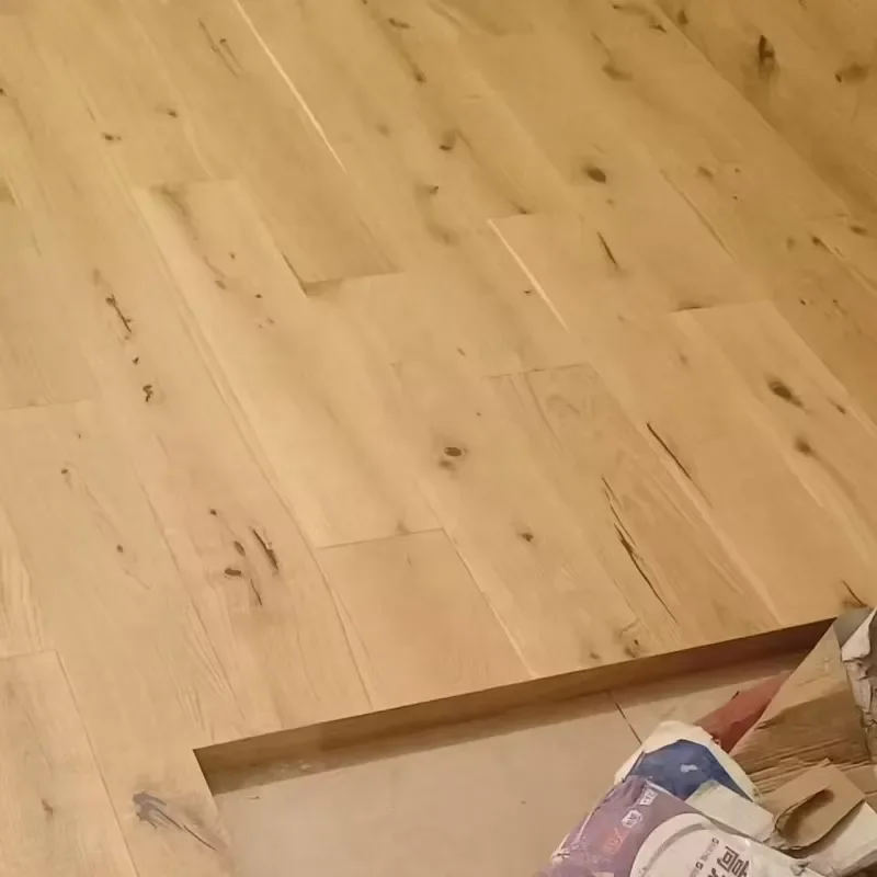 Super Wide Natural European Oak Knots Parquet Wood Timber Wire-brushed Surface Multi-layer Hardwood Engineered