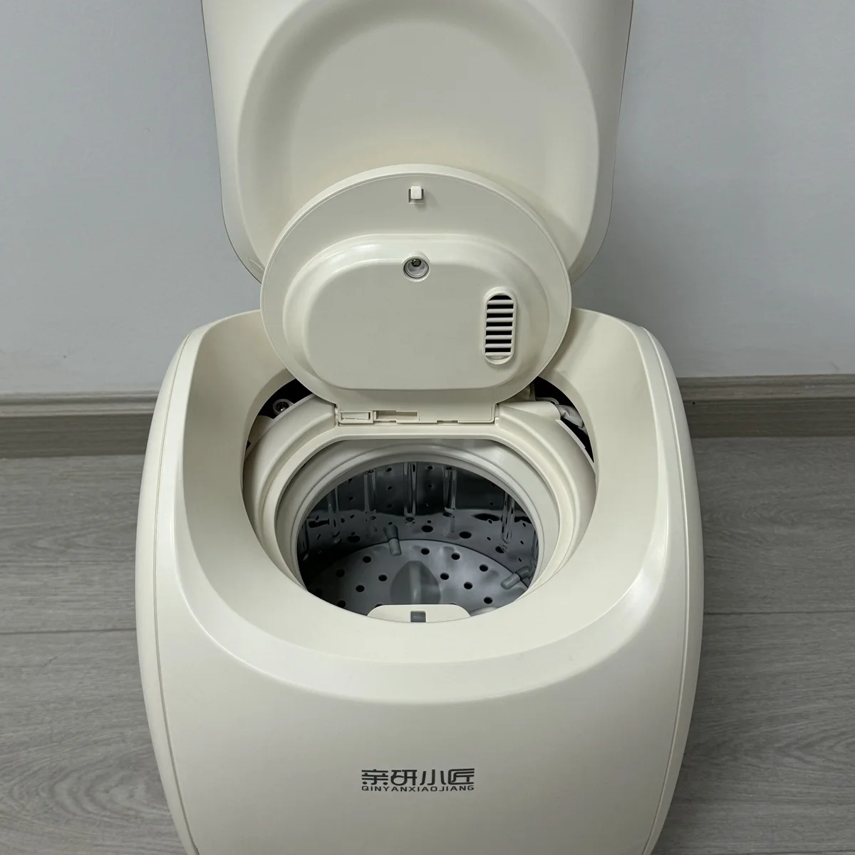 Mini Laundry wash machine with Automatic dehydration