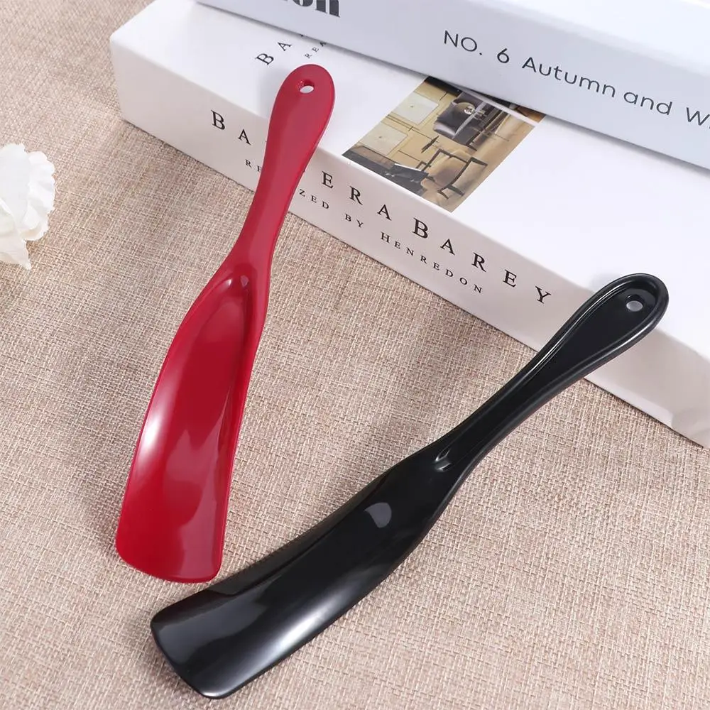 رافع الأحذية 19 سم على شكل ملعقة لبيسة الحذاء المرنة والمتينة من البلاستيك لبيسة الحذاء الاحترافية كسول #5