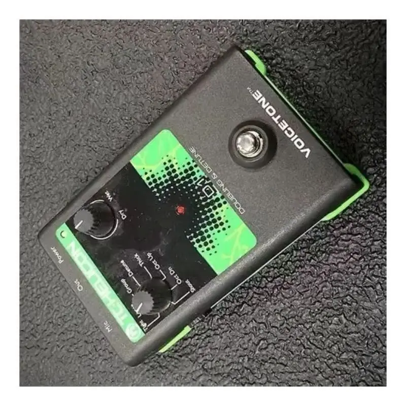 Tc Helicon Voicetone Single-button Stompbox High-quality,low-noise Mic Preamp For Realistic Vocal Doubling Effects