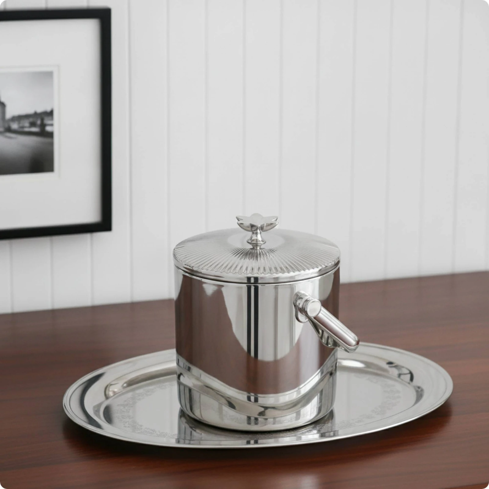 Ice Pail with Lid Cylindrical Ice Pail with Handle Container Easy to Clean Compact for Hosts, Home Bar, Parties