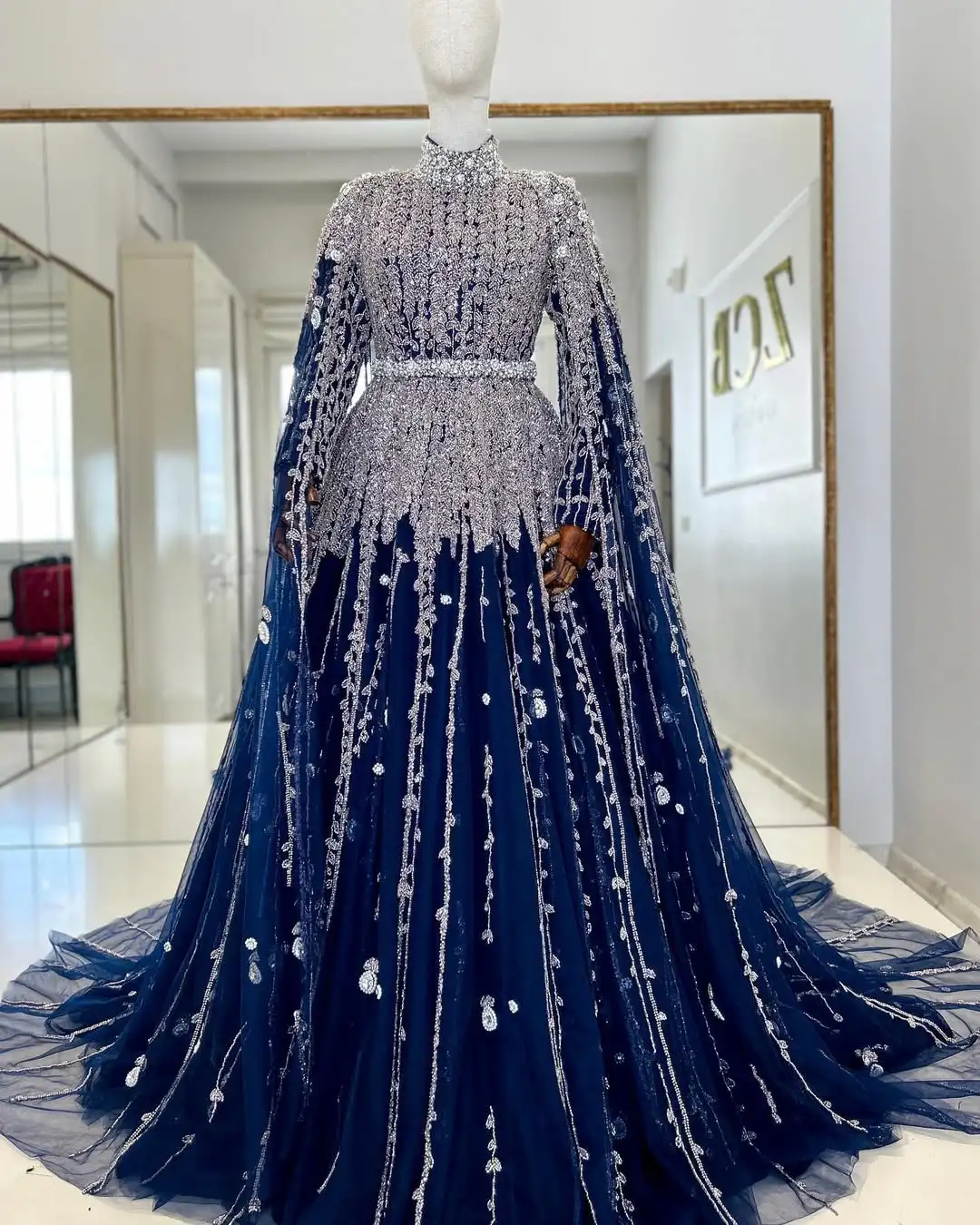 ROSEINTHEBOX Saudi Dubai Luxury Evening Dresses 2025 High-neck Full Sleeve Crystal Beaded For Formal prom Occasion Customized