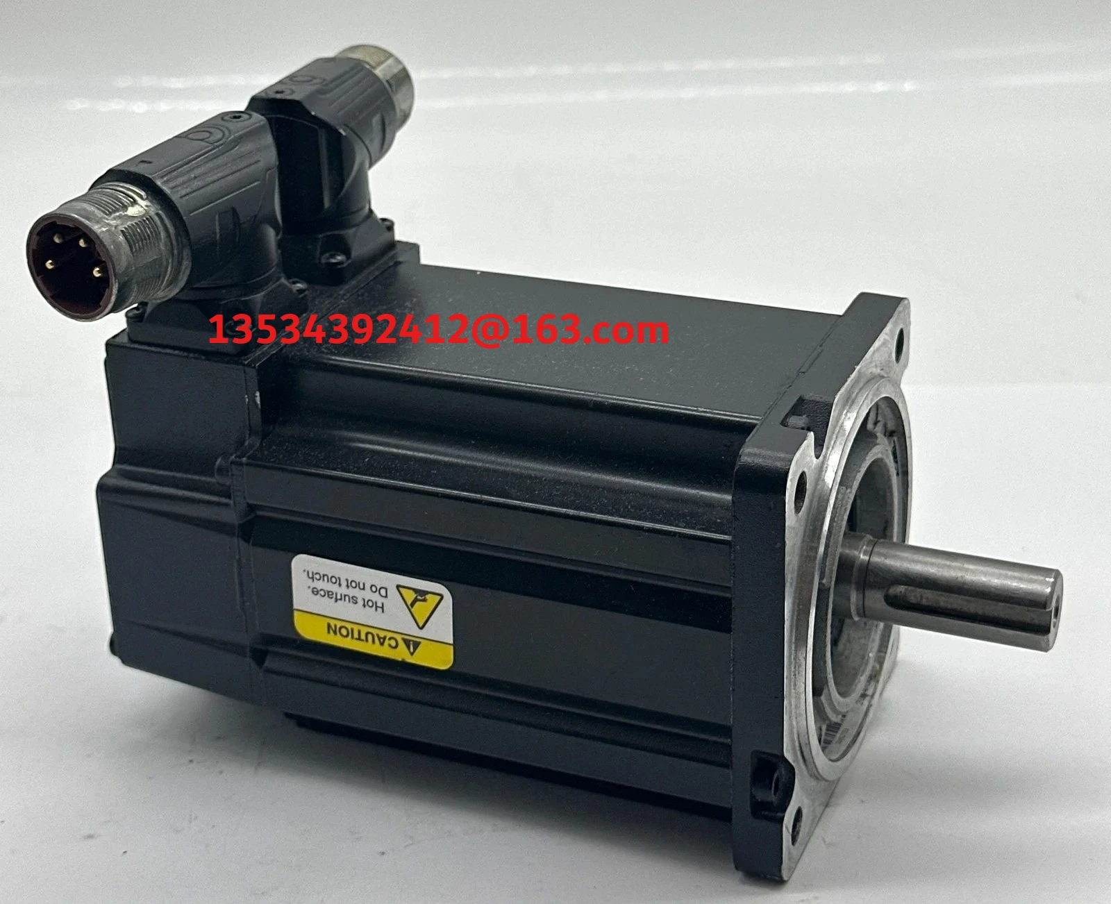 

Б/у серводвигатель MPL-B320P-SJ72AA