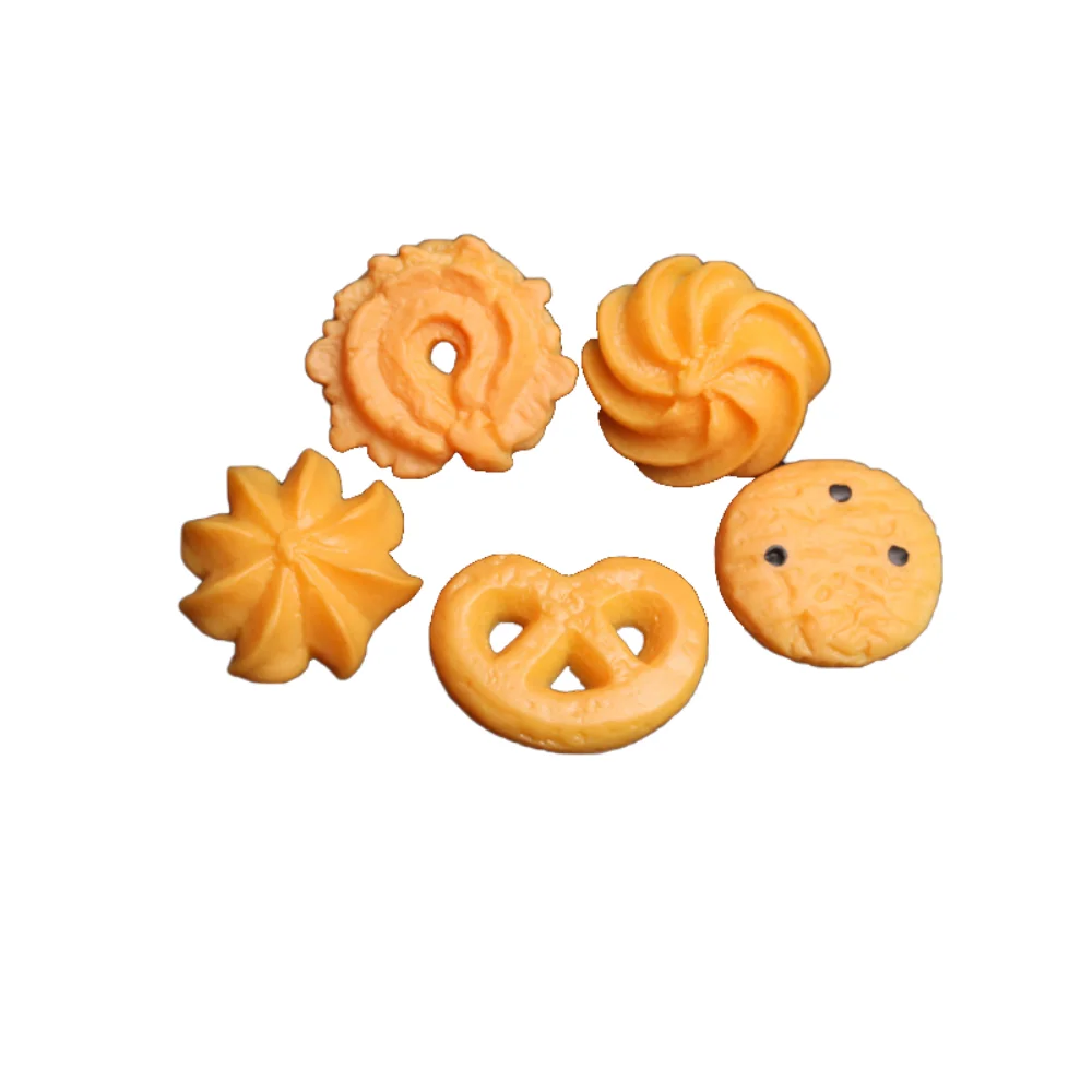 Simulated Cookie Mini Resin Brooches The Cookie Brooch Hidden At The Collar Put Afternoon Tea on Your Body Cute Food with A Pin