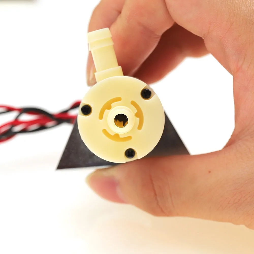 

Мембранный водяной насос постоянного тока 6 В-12 В, 3 метра, подъем 0,8 л/мин, самовсасывающий водяной насос с высокой скоростью расхода и кабелем 30 см