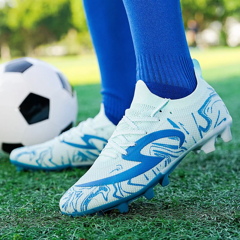 

New Men Soccer Shoes Outdoor High Ankle Non-Slip Sports Shoes Ultralight Indoor Football Boots High-quality Futsal Non-Slip