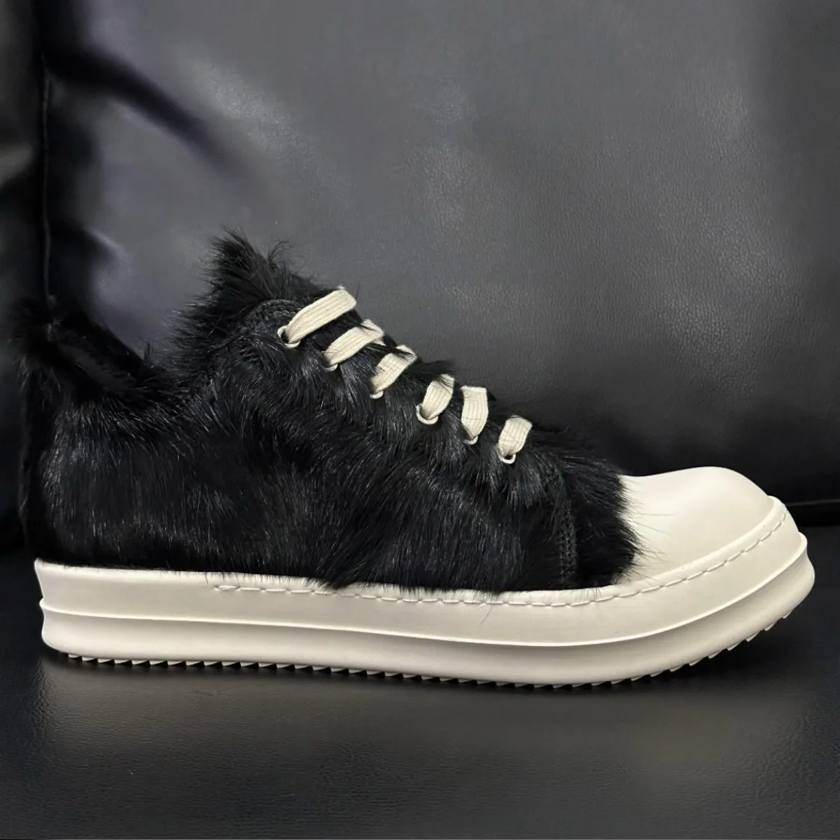 

Ro Luxury Men Shoe Blue Horse hair Women Low Top Casual Shoes Classic Sneaker Red Horsehair White Suede Sneakers