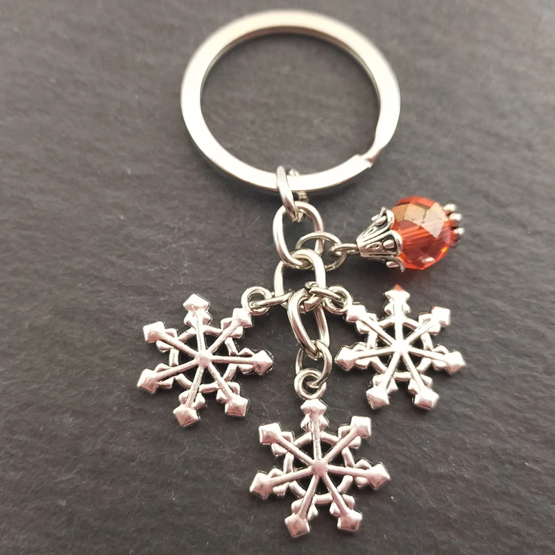 1Pc Lovely Christmas Snowflake KeyChain Snow Flake Key Chain Ring Purse Pendant For Classic Lovers\' Gift Jewelry