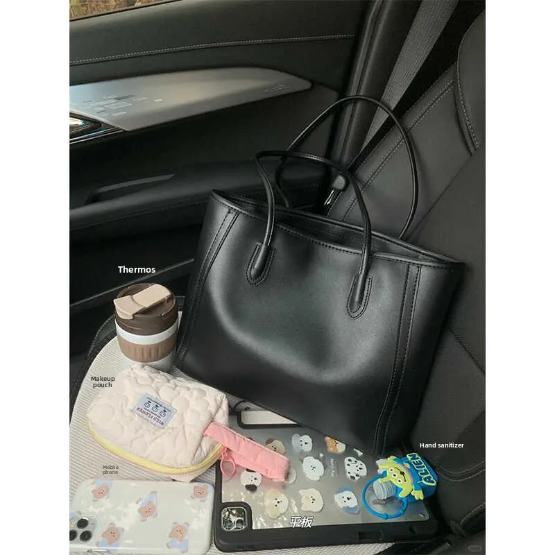 

Новинка осени 2024: Вместительная женская сумка-тоут на одно плечо, повседневная сумка для мамы, из мягкой искусственной кожи