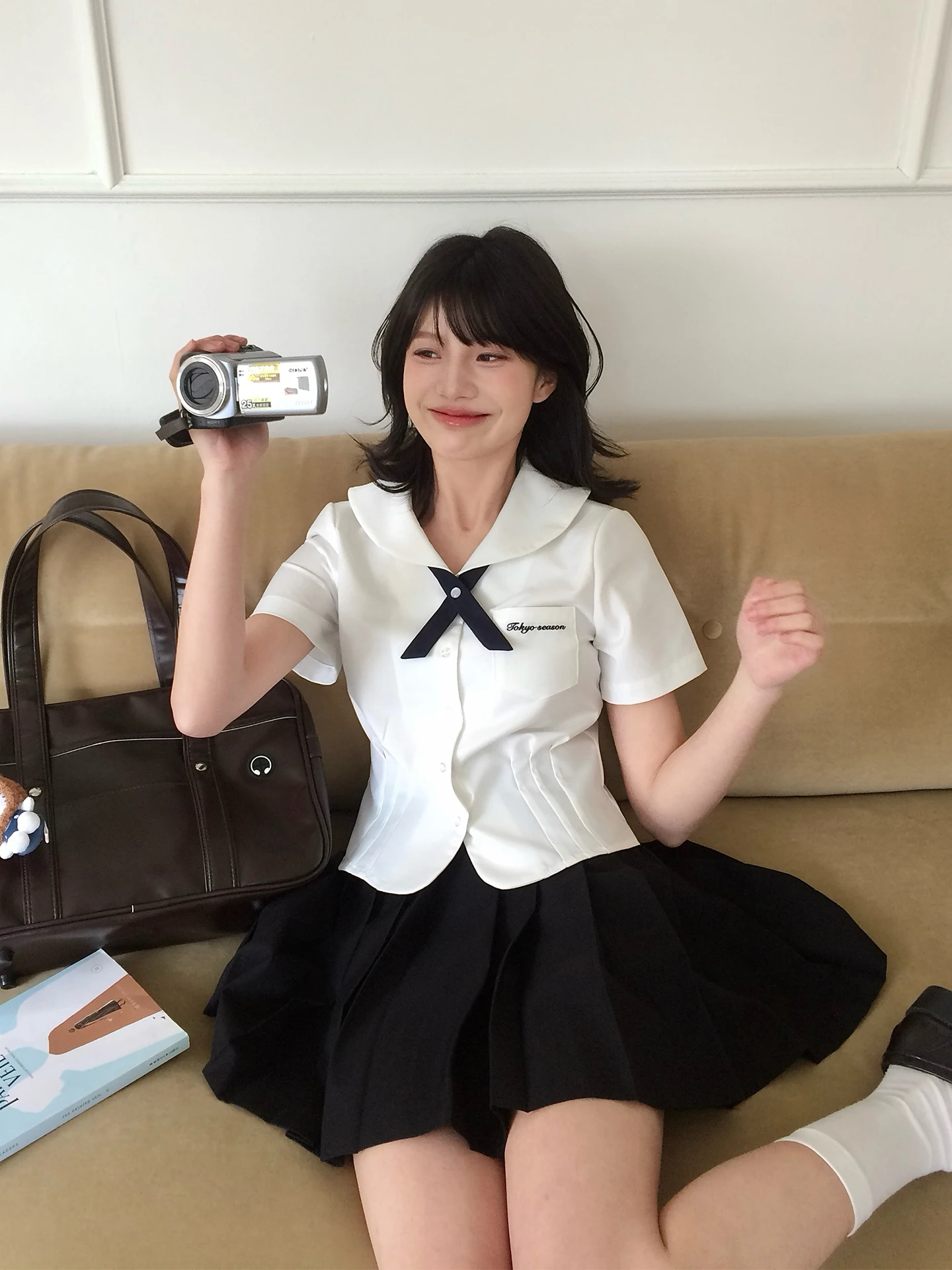 

Tokyo Annual Record JK College Style White Waist-Cinching Short Sleeve Shirt Women Summer Small Size Versatile Slimming Unifo...