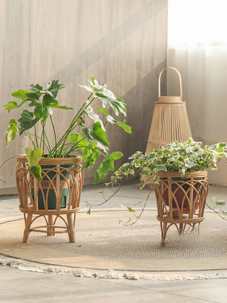Pot Tanaman Berdiri dari Rotan Plastik Anyaman Sederhana Nordik, Keranjang Dekorasi Rumah Ruang Tamu, Ornamen Balkon Taman
