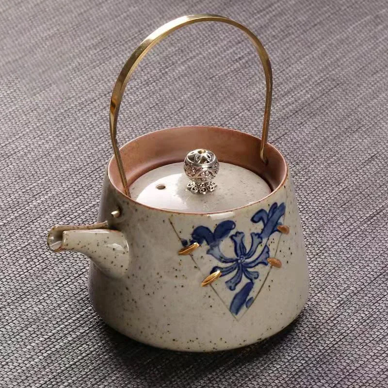 Retro Lifting Beam Teapot Pu\'er Teapot Pot for Tea Teapots Yixing Clay Kettle Puer Tea Set and Coffee Samovar Gaiwan Teaware Cup