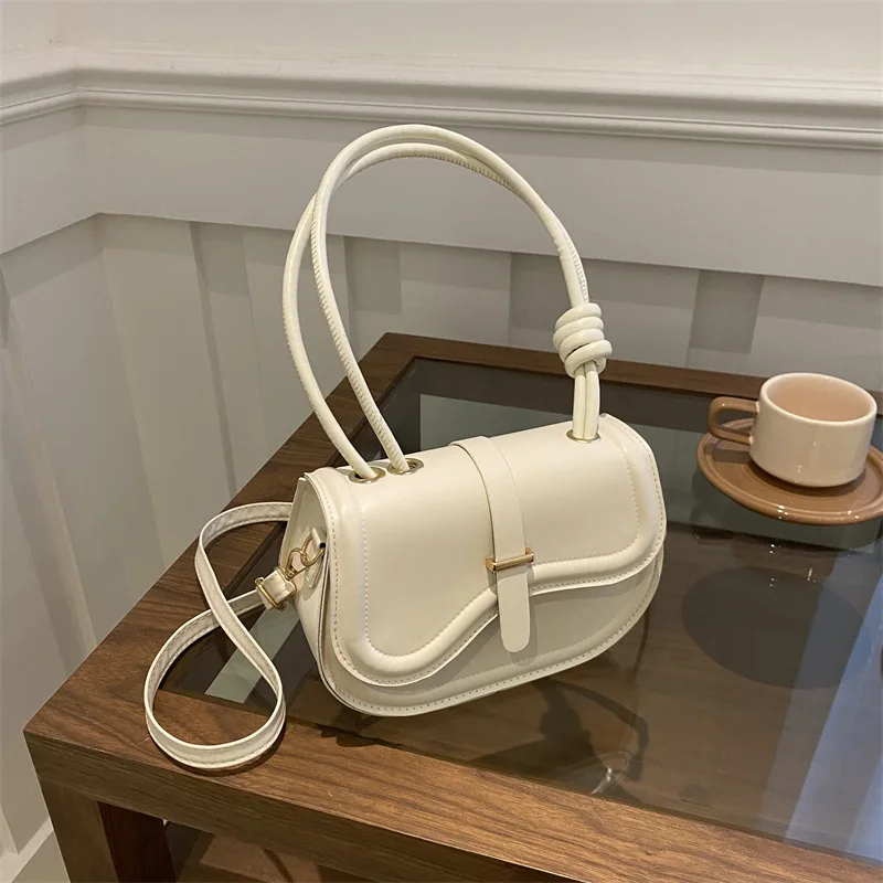 

Весенняя черная большая сумка 2024, нишевая сумка на плечо для женщин, минималистичная сумка через плечо, однотонная сумка «день-ночь», шикарная сумка на слинге ​