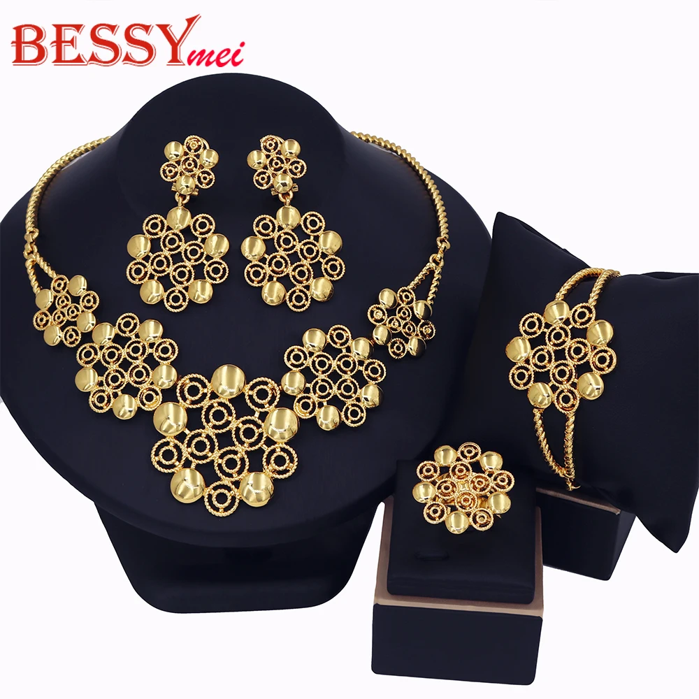 

2025 New Women Jewelry Set Luxury Elegant Round Pendant Necklace Bracelet Hight Quality 18K Gold Plated Wedding JewelryGifts
